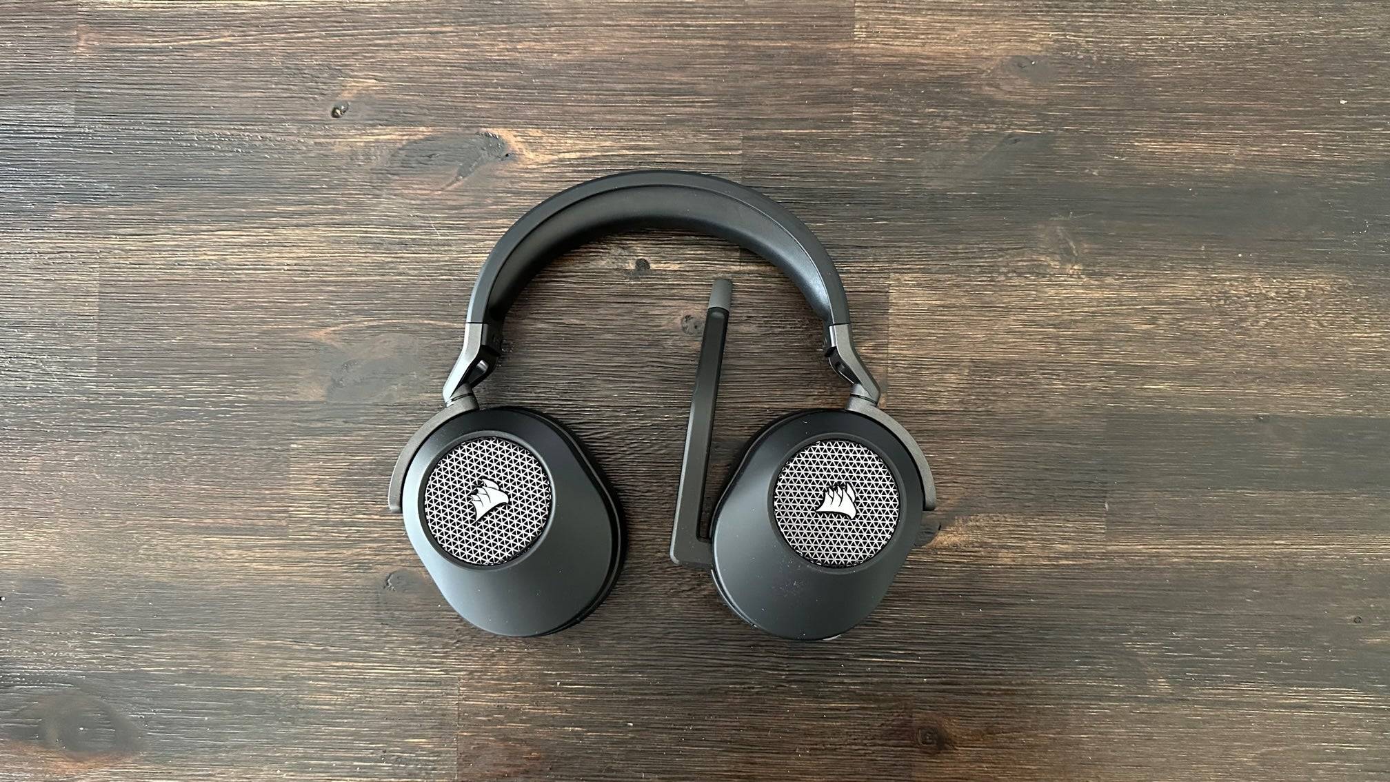 Corsair HS65 Wireless