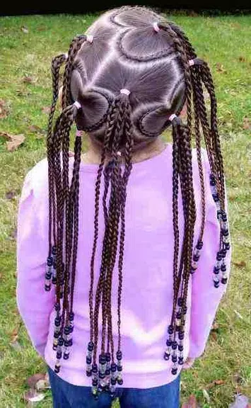 Braid Hairstyle Woman & Child ဖန်သားပြင်ဓာတ်ပုံ 2